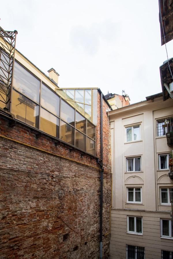 In Town Hostel Lviv Exterior foto